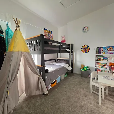 بيت للعطل Ample Town House In Workington, West Lakes, District ووركينجتون