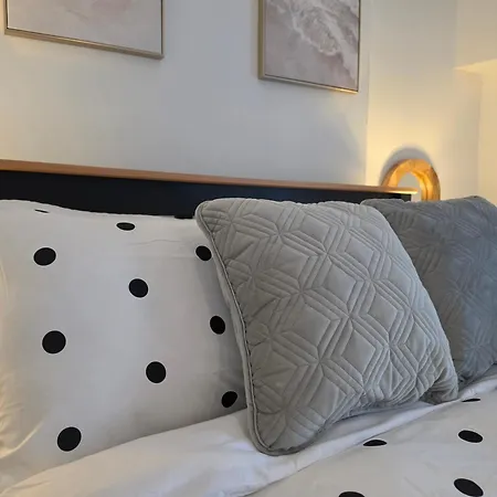 Ample Town House In Workington, West Lakes, District بيت للعطل *