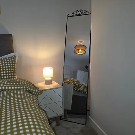 Ample Town House In Workington, West Lakes, District بيت للعطل
